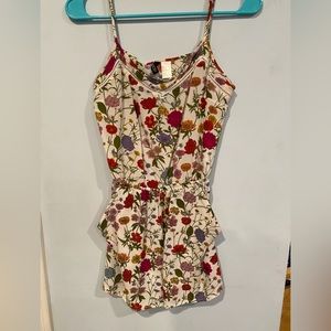 H&M Dividend Floral Romper